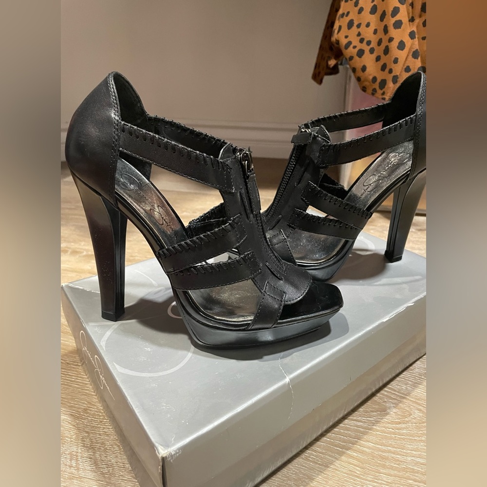 Jessica Simpson heels